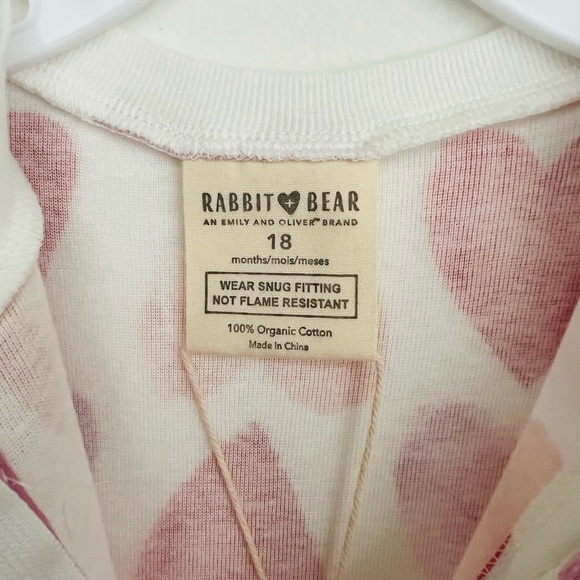 Rabbit + Bear Organic Cotton Watercolor Hearts Loved Coverall Size 18 Months NWT - Picture 5 of 10